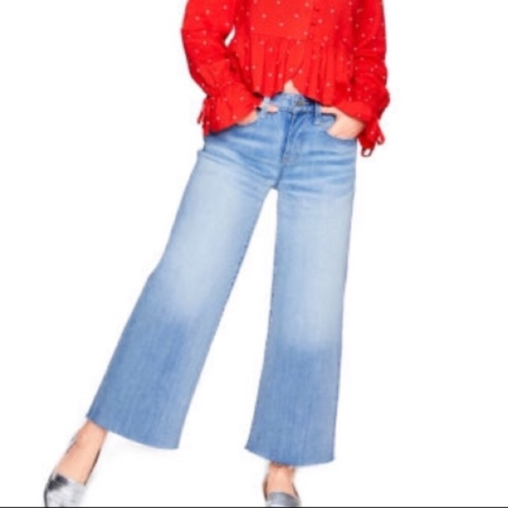 Cropped wide leg jeans